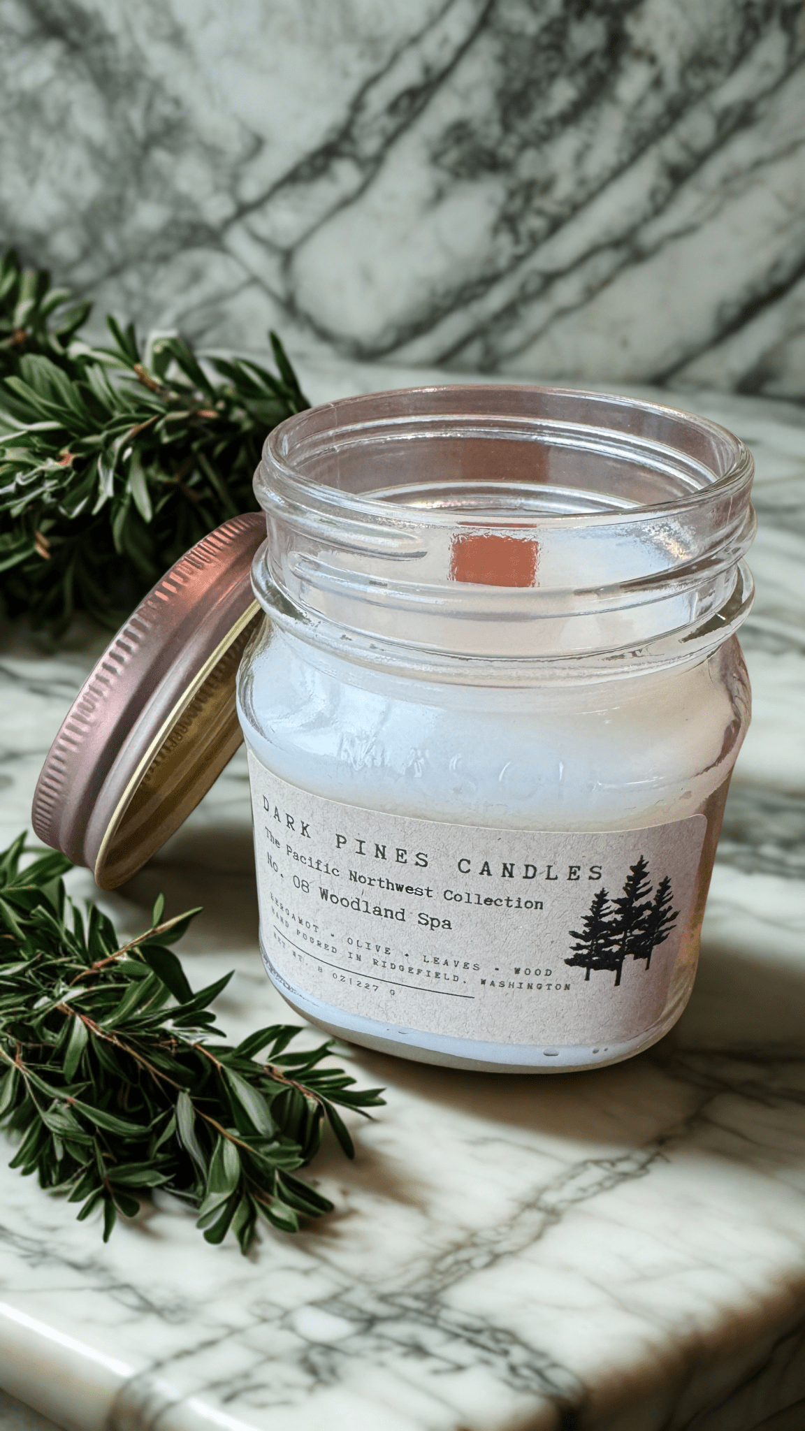 No. 08 Woodland Spa - Dark Pines Candles
